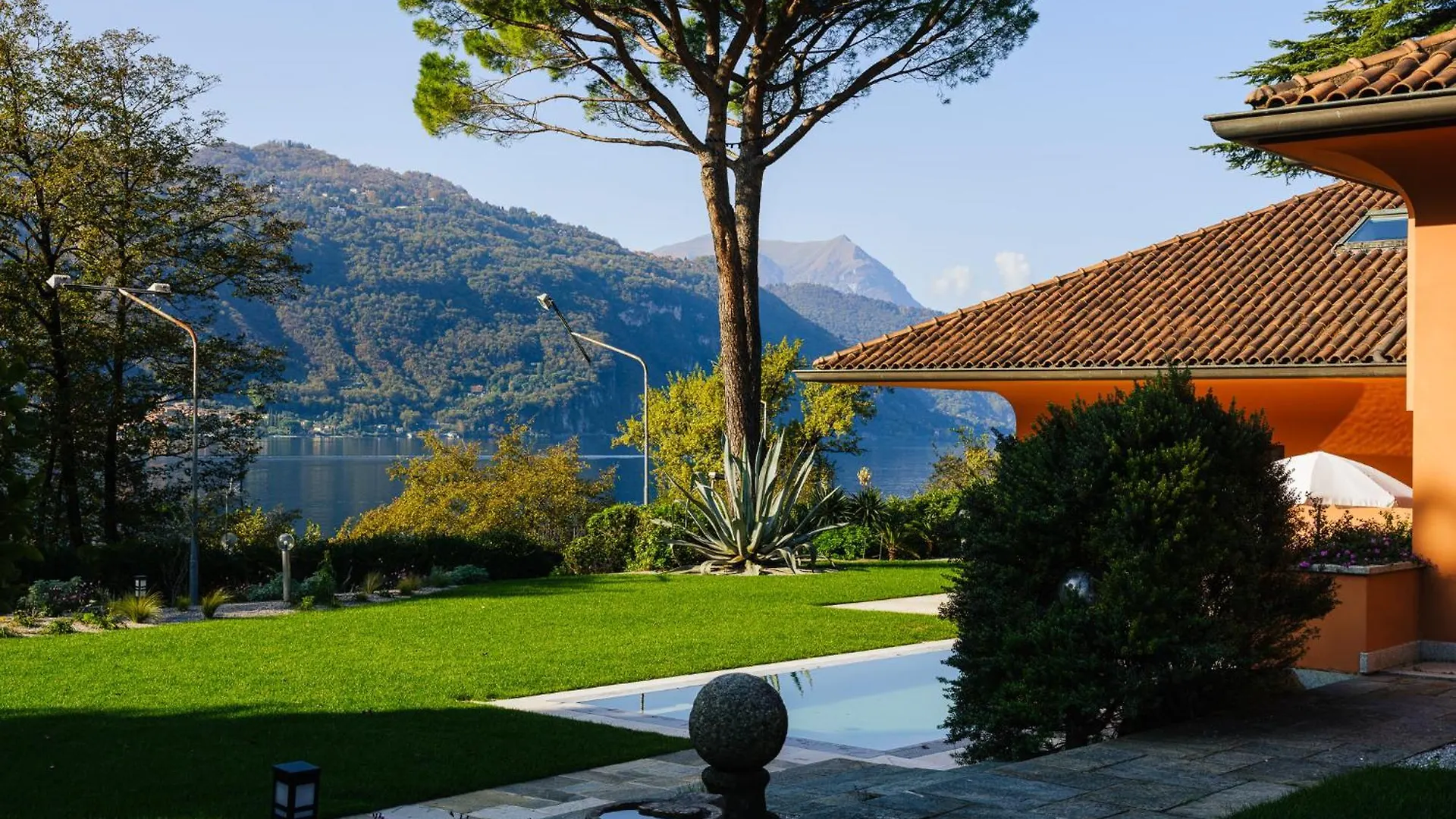 Villa Beatrice Mandello del Lario