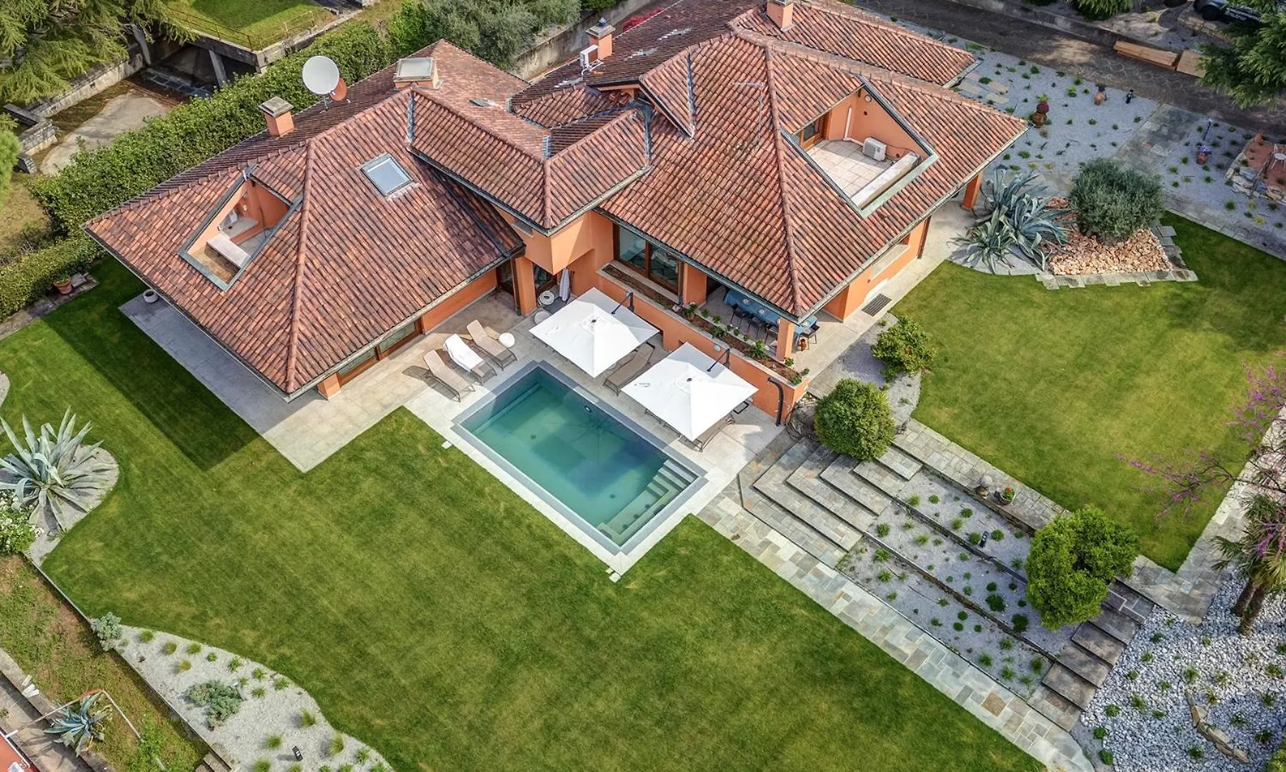 Villa Beatrice Mandello del Lario Italy