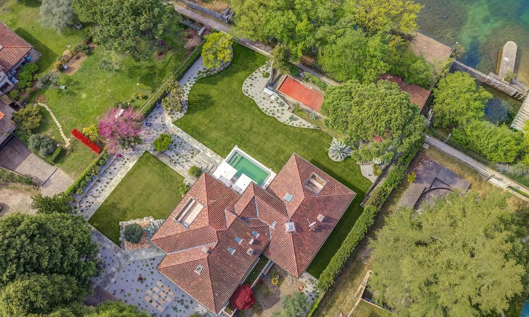 Villa Beatrice Mandello del Lario 0*,